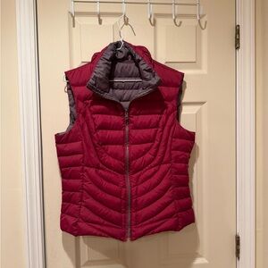 Blanc Noir Puffer Vest Women's Large Red with Gray Lining